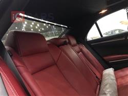 کرایسلەر 300